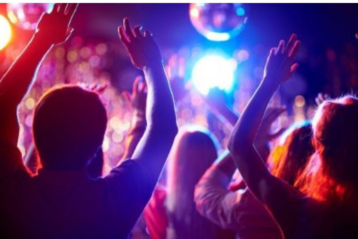 मुंबईत कोरोना धोका वाढला या उच्चभ्रू भागामुळे; पब्जमुळे वाढली संख्या, पुढे आली धक्कादायक आकडेवारी