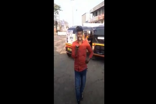 बारामतीच्या रस्त्यावरच्या त्या VIRAL VIDEO ने नशीब पालटलं! लावणीसम्राट रिक्षाचालकाला मिळाल्या सिनेमांच्या ऑफर