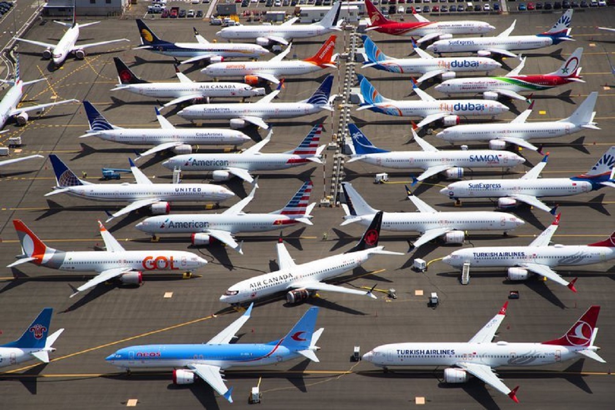 Explainer: भारत ब्रिटनच्या Corona Red List मध्ये; भारतातून येणाऱ्या प्रवाशांवर अन्य देशांतही आहेत हे निर्बंध