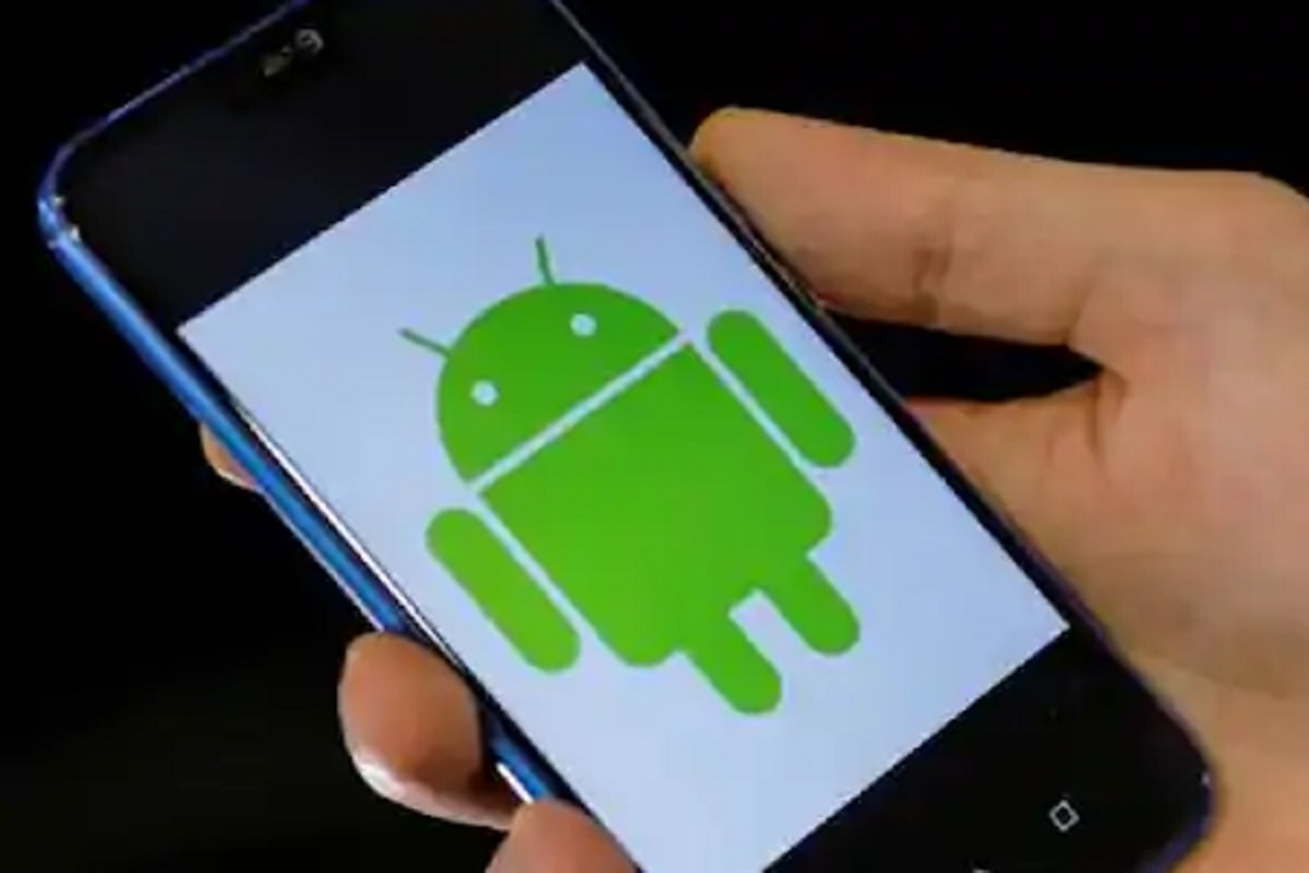 Alert! तुमच्या बँकिंग अॅपला हॅक करु शकतात हे Android Apps; असं राहा सुरक्षित