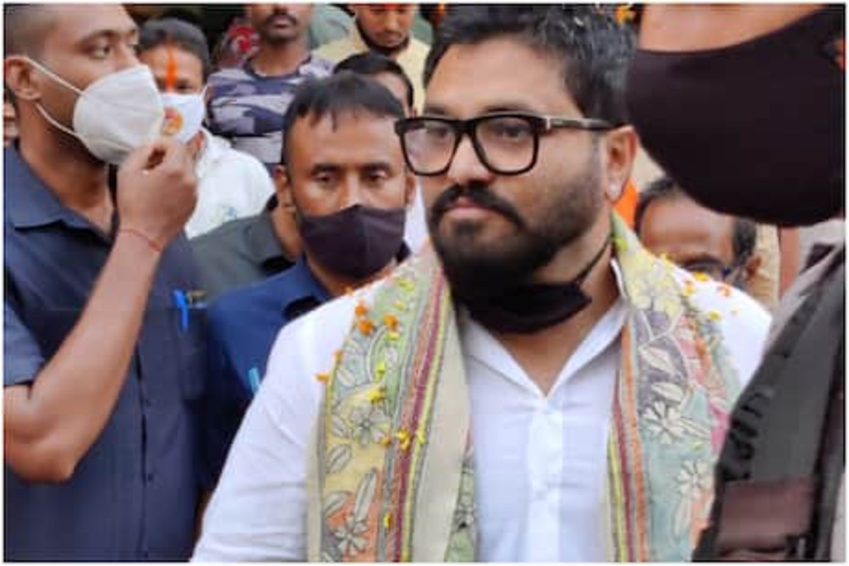 West Bengal assembly elections 2021: संतापलेल्या केंद्रीय मंत्र्याने लगावली एकाला थप्पड?