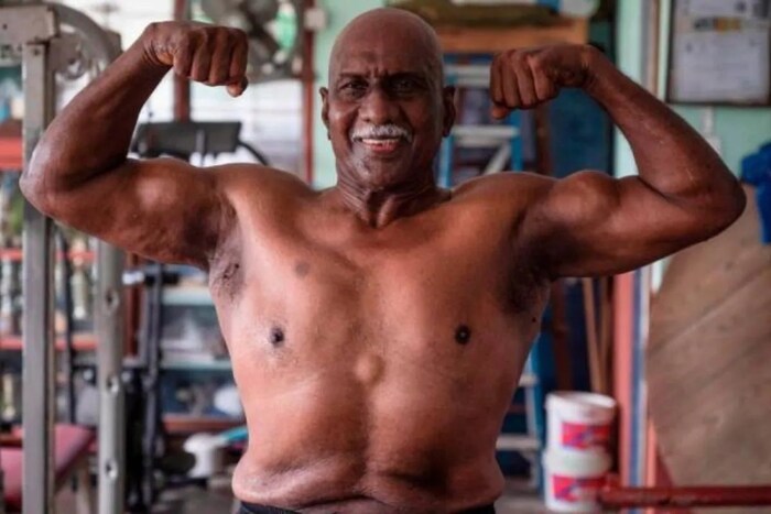 मिस्टर युनिव्हर्स (Mr. Universe) या स्पर्धेत त्यांनी मलेशियाचं अनेक वर्षे प्रतिनिधित्व केलं होतं. 1981मध्ये फिलिपाइन्समध्ये झालेल्या आग्नेय आशियाई क्रीडा स्पर्धांमध्ये त्यांनी सुवर्णपदक पटकावलं होतं. मिस्टर युनिव्हर्स स्पर्धेचा माजी विजेता आणि हॉलिवूड अभिनेता अरनॉल्ड श्वार्झनेगर (Arnold Schwarzenegger) हा अरोकियासामींचा आदर्श.  (फोटो सौजन्य - AFP)