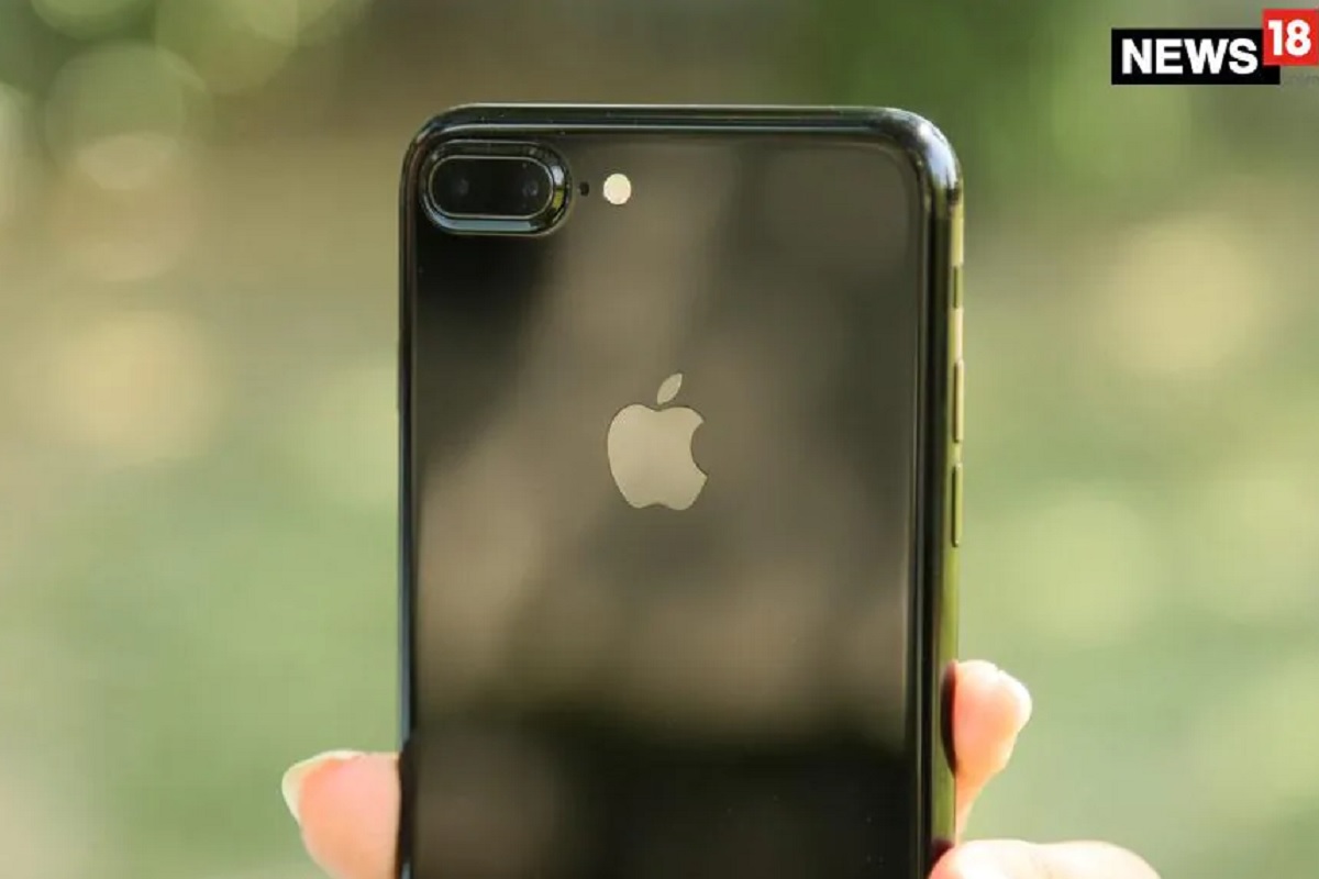 Apple Alert! ऑफरमध्ये स्वस्त दरात iPhone खरेदी करताना सावधान; अशी होतेय फसवणूक