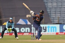 IND vs ENG : कृणाल पांड्याने पहिल्याच मॅचमध्ये मोडला 31 वर्ष जुना विक्रम IND vs ENG : कृणाल पांड्याने पहिल्याच मॅचमध्ये मोडला 31 वर्ष जुना विक्रम