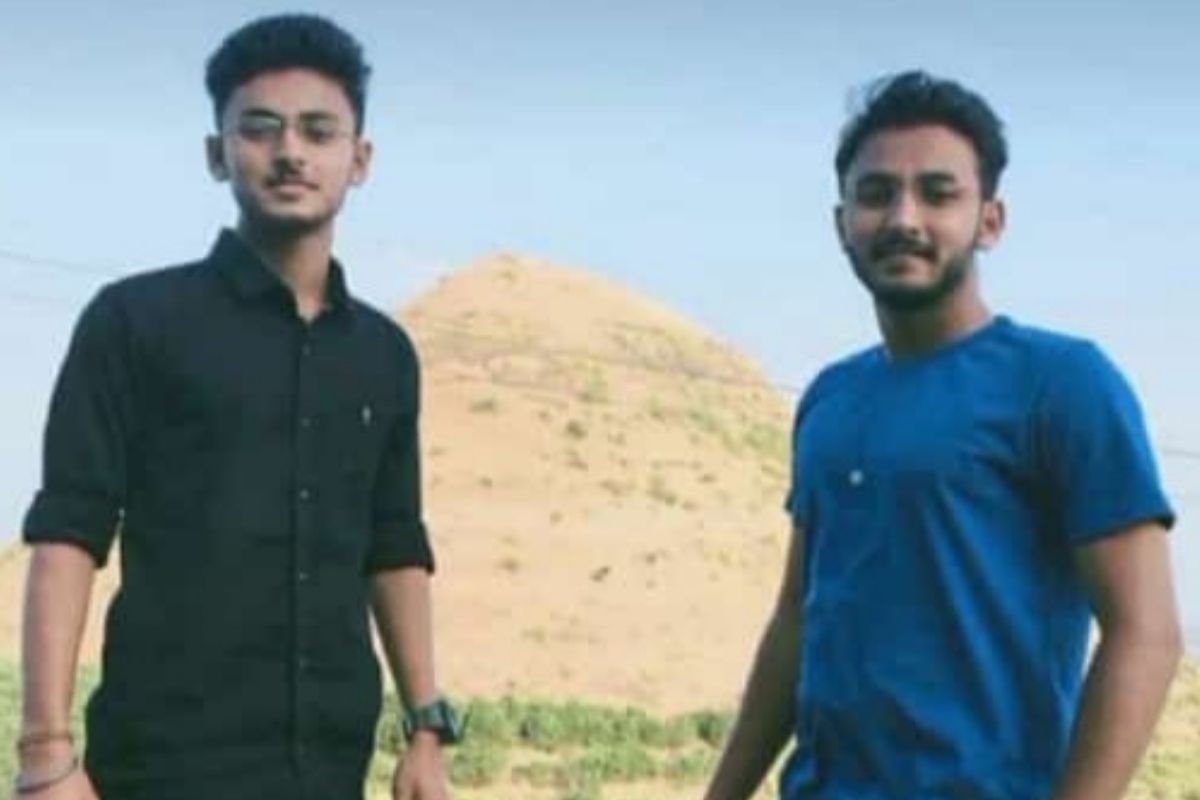 Malegaon News: सेल्फीचं झालं निमित्त आणि एकाच वेळी दोघा सख्ख्या भावांची निघाली अंत्ययात्रा; पालकांचा काळीज चिरणारा टाहो