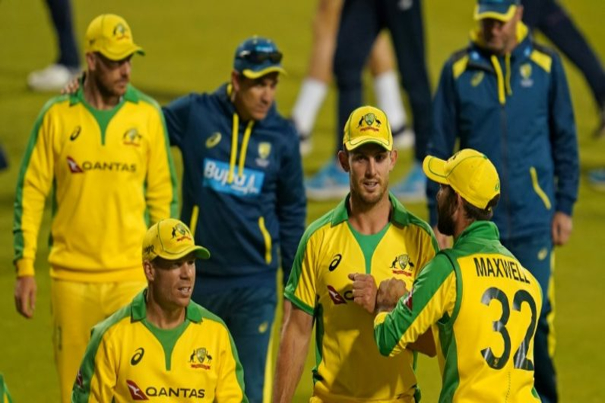 IPL 2021 : बायो-बबलला घाबरला खेळाडू, अखेरच्या क्षणी घेतली आयपीएलमधून माघार