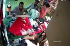 अहमदनगर की बिहार? भर दिवसा दुकानात घुसून गुंडांकडून वसुली, LIVE VIDEO