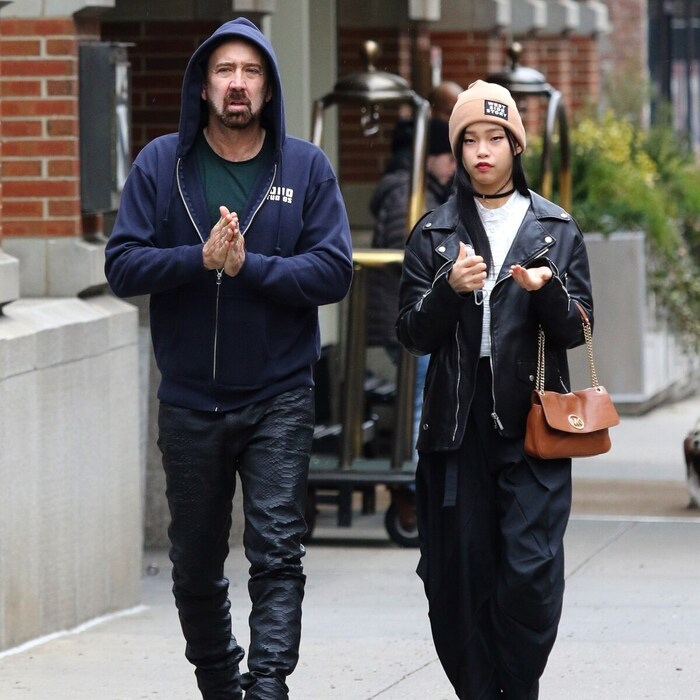 तसं पाहता निकोलस केज आणि रीको शिबाटा यांनी 16 फेब्रुवारी रोजी लास वेगस येथे लग्न केलं होतं. हा दिवस निकोलससाठी खूप खास होता, ही तारीख निकोलसच्या दिवंगत वडिलांच्या स्मरणार्थ निवडण्यात आली होती.फोटो साभार-The sun