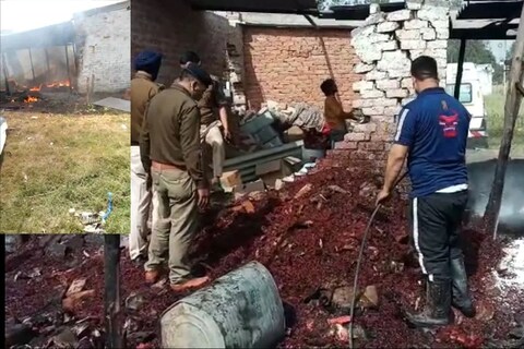 उत्तराखंडमध्ये फटाक्याच्या फॅक्टरीमध्ये आग लागल्यामुळे दोघांचा मृत्यू झाला आहे. आग लागल्यानंतर हा परिसर पुरता हादरून गेला होता. यामध्ये आणखी दोनजणं गंभीर जखमी झाले आहेत.