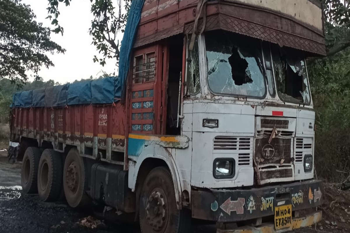 Raigad News : रोहा मार्गावर मृत्यूतांडव, भरधाव ट्रकने 8 जणांचा चिरडले, 4 जागीच ठार