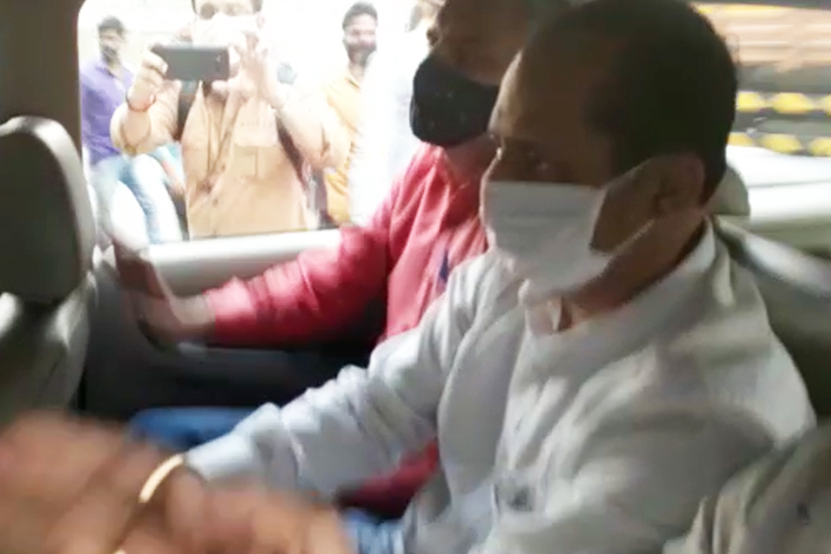 Sachin Vaze Arrest Update : सचिन वाझे यांना 25 मार्चपर्यंत NIA कोठडी