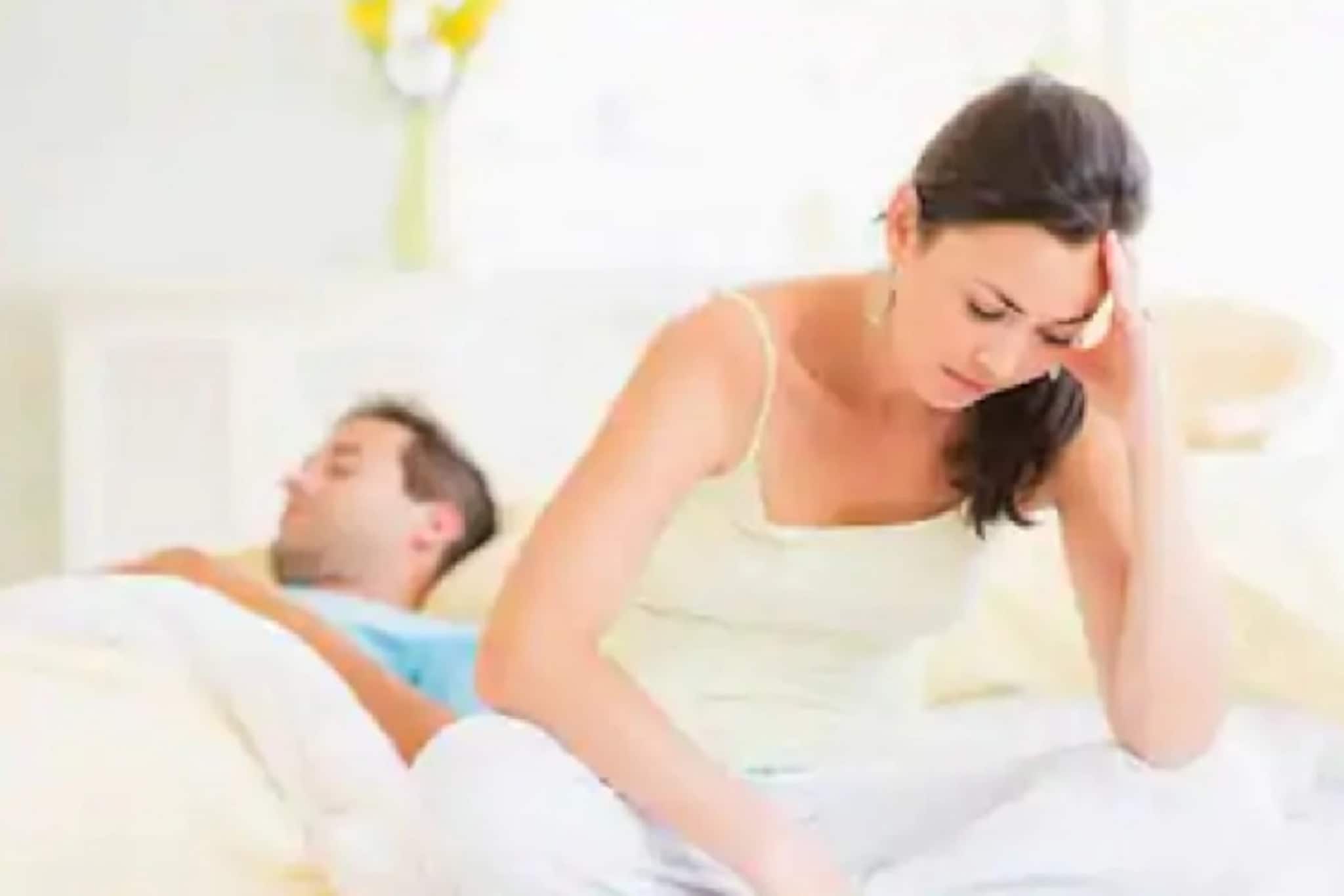 Sexual wellness : लैंगिक संबंध ठेवताना ऐनवेळी येतात अडचणी, कसा काढणार मार्ग?