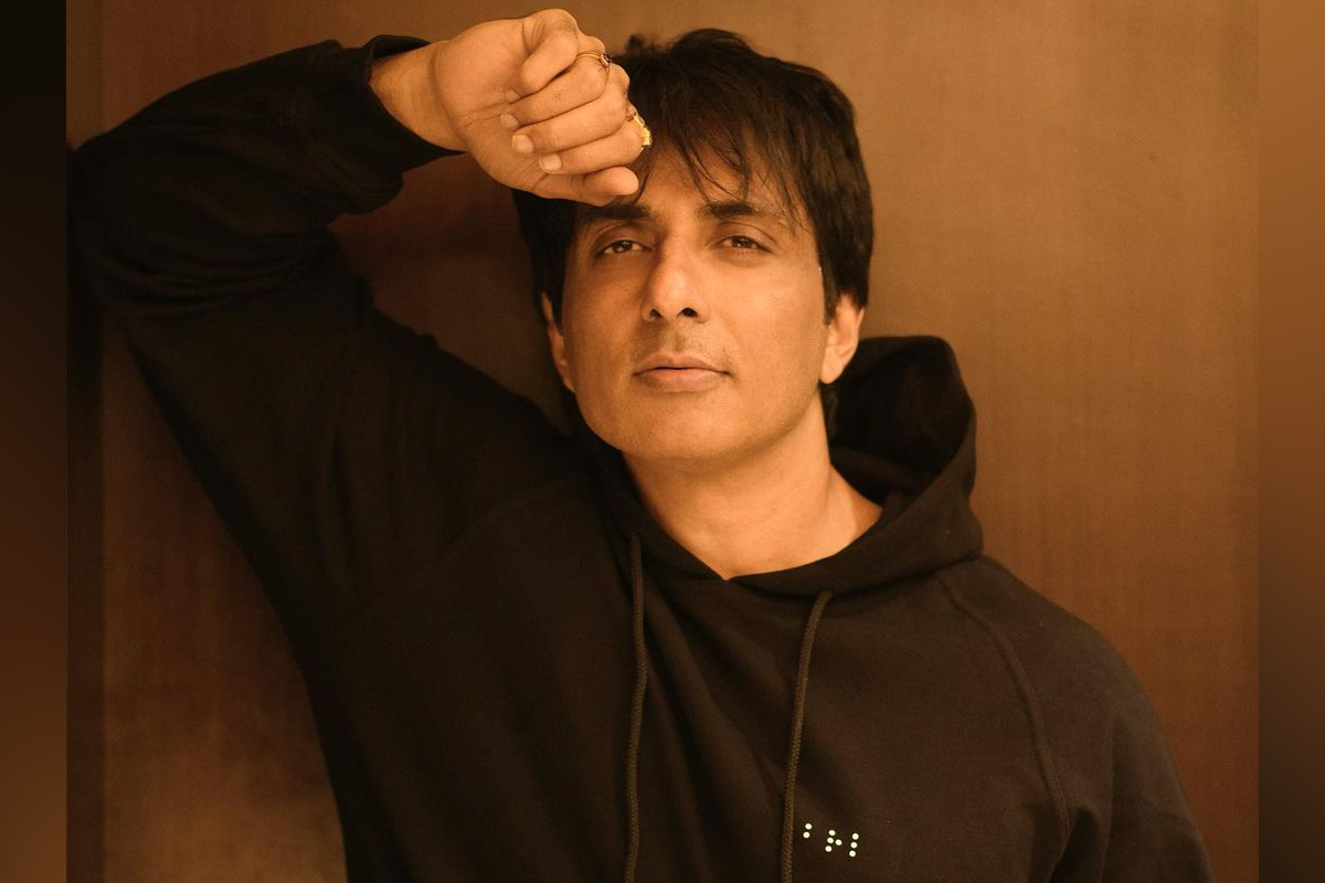 फक्त 5 हजार 500 रुपयांवर मुंबई गाठणारा सोनू आज आहे तब्बल इतक्या कोटींचा मालक