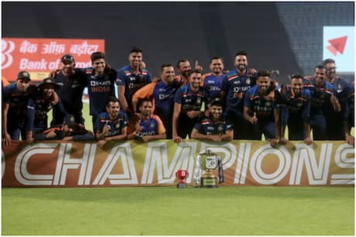 IPL 2021: आयपीएलवर संकट, India-England सीरिजमधल्या भारतीय कॉमेंटेटरला Corona