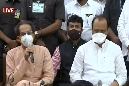 'सचिन वाझे म्हणजे काय ओसामा बिन लादेन आहे का? टार्गेट करण्याची प्रवृत्ती सोडा' मुख्यमंत्र्यांची आगपाखड