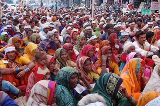 दहा वर्षांपूर्वी राज्यसभेत मंजूर झालेलं महिला आरक्षण विधेयक आजही लोकसभेत मंजुरीच्या प्रतीक्षेत