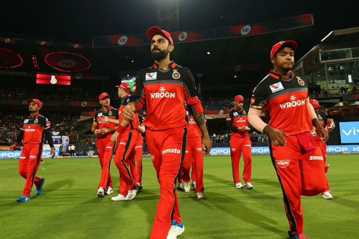 IPL 2021: कोहलीची RCB यंदाही play-off गाठणार नाही, या खेळाडूची भविष्यवाणी