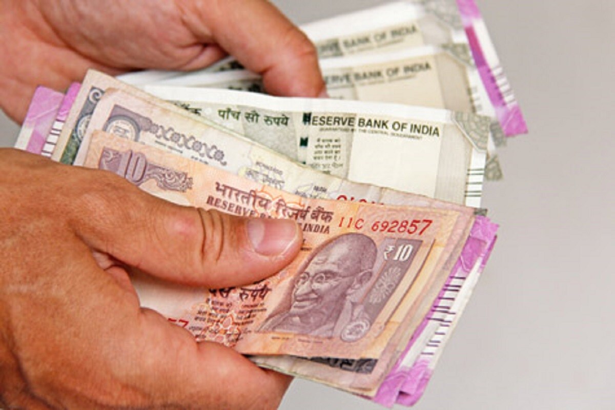 कमी पैशात जास्त फायदा देणारा LIC चा प्लॅन