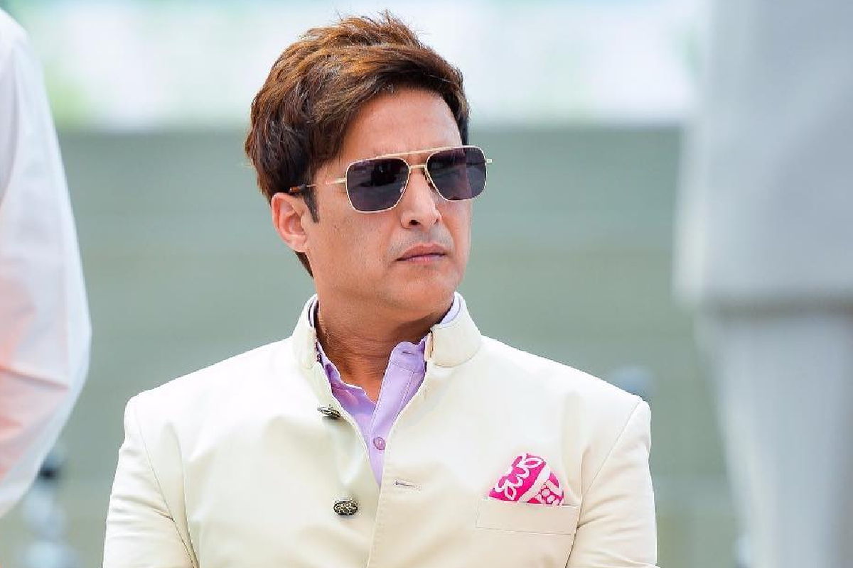 लॉकडाऊनचे नियम मोडणं पडलं भारी; बॉलिवूड अभिनेत्याला पोलिसांनी केली अटक