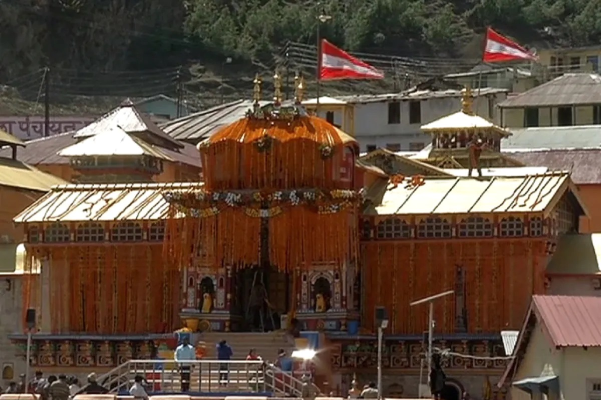 गेल्यावर्षीप्रमाणेच यंदाही चार धाम यात्रा रद्द, कोरोनाचे संक्रमण रोखण्यासाठी सरकारचा निर्णय