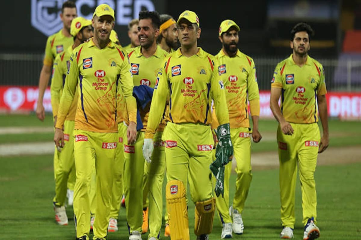 IPL 2021: जोश हेजलवूडच्या जागी रोहितच्या जुन्या सहकाऱ्याची केली धोनीनं निवड