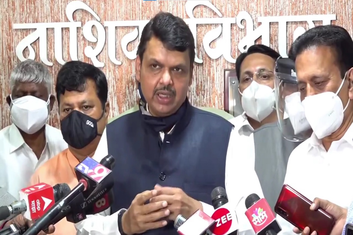 नितीन गडकरींच्या वाढदिवसादिवशी फडणवीसांचा मोठा निर्णय