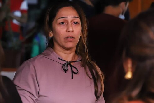 ‘सेलिब्रिटी असून देखील रुग्णालयात मिळत नव्हता बेड’; फुलवा खामकरनं सांगितला अनुभव