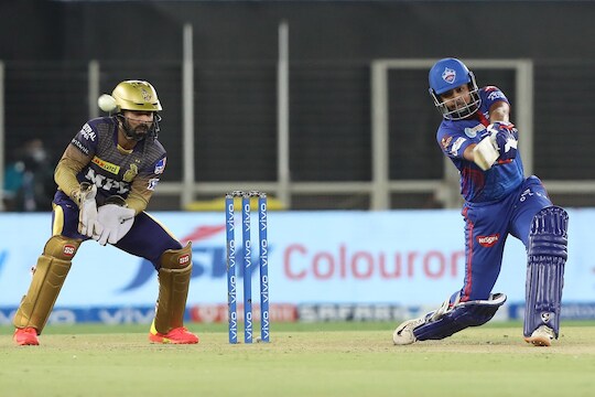 IPL 2021: पृथ्वी शॉच्या वादळात कोलकाताची वाताहत, दिल्लीचा KKR वर एकतर्फी विजय