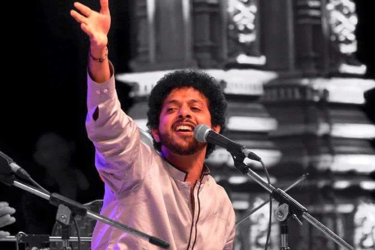 गाणं थांबव म्हणणाऱ्या ट्रोलर्सला महेश काळेचं सडेतोड उत्तर; म्हणाला..