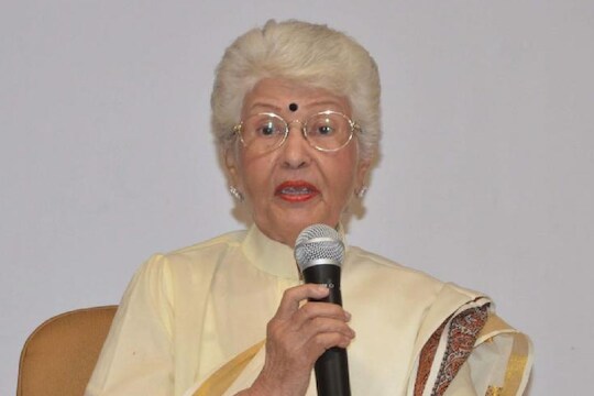 प्रसिद्ध बॉलिवूड अभिनेत्री शशिकला जावळकर यांचं निधन