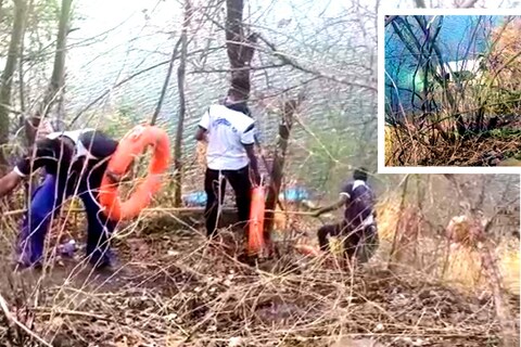पानशेतहून पुण्याकडे येताना गाडीवरचं नियंत्रण सुटून अपघात झाला. कार थेट खडकवासल्याच्या बॅकवॉटरमध्ये पडली. मृतांमध्ये आई आणि तीन मुलींचा समावेश आहे. वडील या अपघातातून बचावले आहेत. 