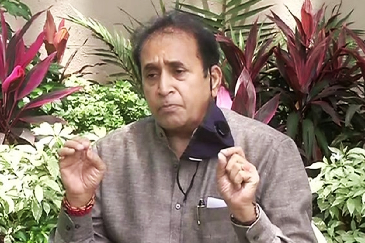 सलग दुसऱ्या दिवशी Anil Deshmukh यांच्या मालमत्तांवर Income Tax ची धाड