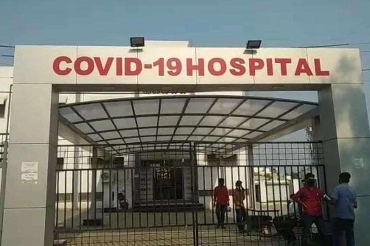 जालन्यात मृत रुग्णाच्या बँक खात्यातून पैसे गायब; बोटाचे ठसे वापरुन वॉर्ड बॉयने केली चोरी