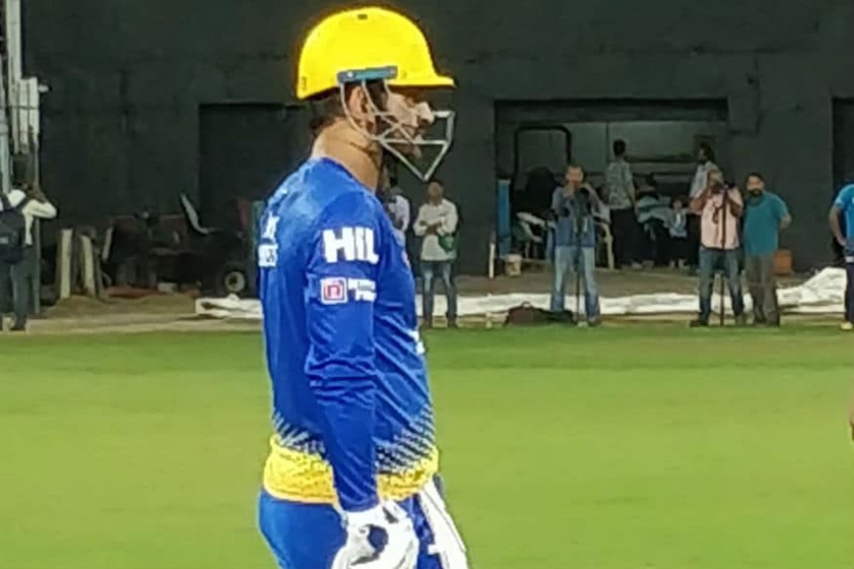 IPL 2021: कोरोनाची भीती वाढली! दोन खेळाडूंनी नाकारली धोनीच्या टीमची ऑफर