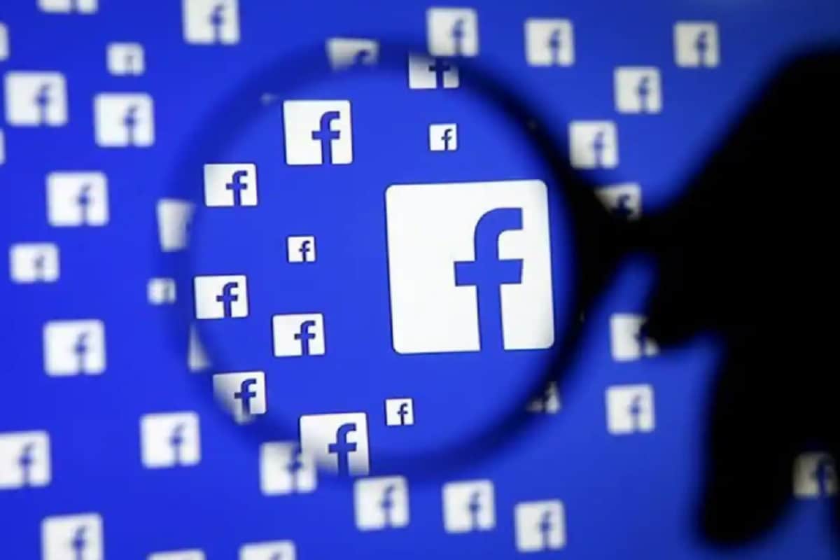 सोशल मीडिया साईट फेसबुकवरुन (Facebook) कोट्यवधी युजर्सचा डेटा लीक झाल्याचा दावा काही रिपोर्ट्समध्ये करण्यात आला आहे. मिळालेल्या माहितीनुसार, भारतात जवळपास 60 लाख युजर्सचा डेटा लीक झाला आहे. सोशल मीडिया साईट फेसबुकवरुन (Facebook) कोट्यवधी युजर्सचा डेटा लीक झाल्याचा दावा काही रिपोर्ट्समध्ये करण्यात आला आहे. मिळालेल्या माहितीनुसार, भारतात जवळपास 60 लाख युजर्सचा डेटा लीक झाला आहे.