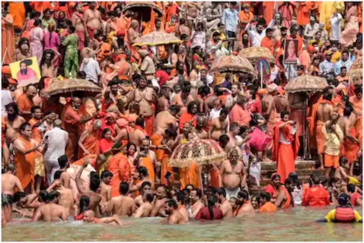 कुंभ मेळ्यादरम्यान 1 लाख कोविड चाचण्या बनावट, खोट्या आकड्यांच्या वृत्तानं खळबळ