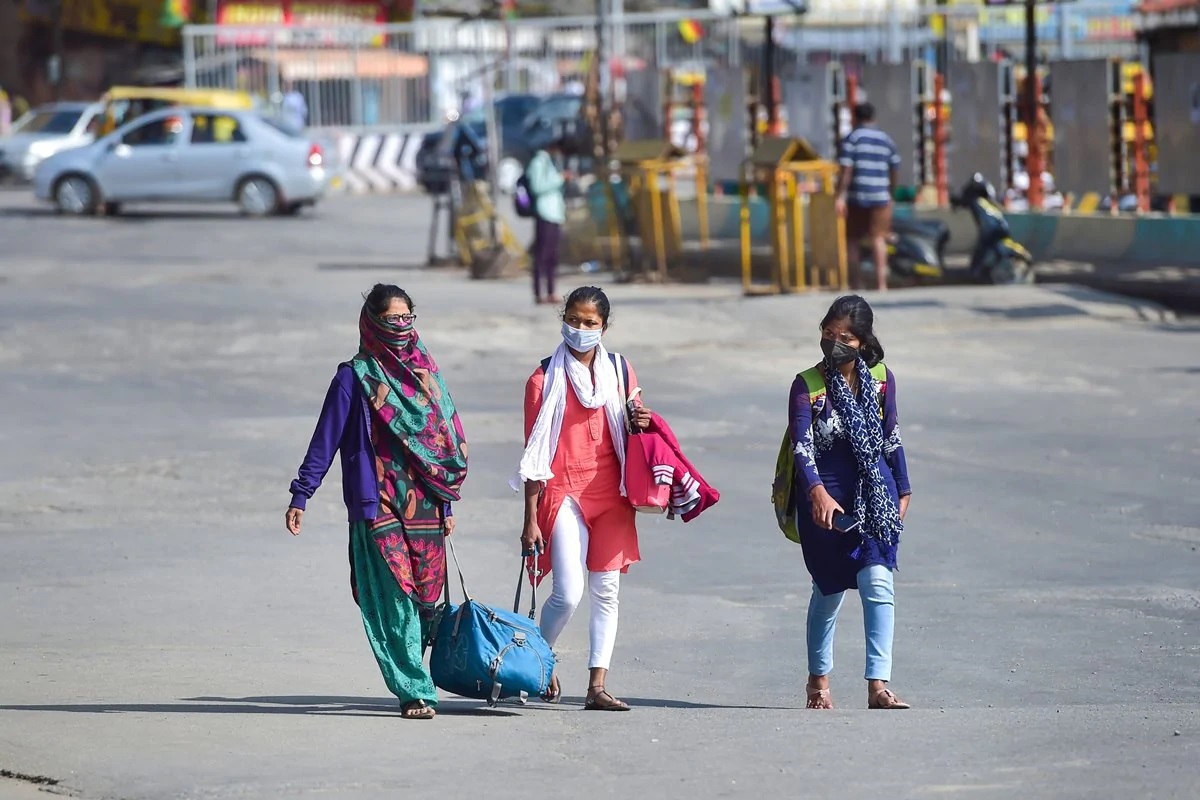 एका महिन्याच्या देशव्यापी लॉकडाऊनमुळे जीडीपीचं 1 ते 2 टक्क्यांनी होणार नुकसान, नवा अंदाज समोर