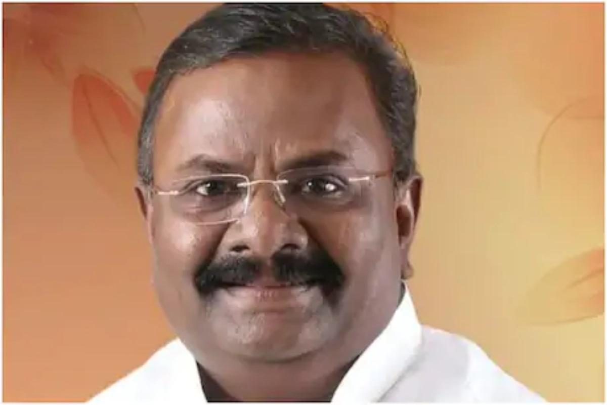 तमिळनाडूतील काँग्रेस उमेदवाराचं कोरोनानं निधन, जिंकल्यास 'या' जागेसाठी होणार पुन्हा मतदान