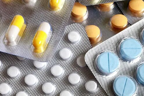 Coronavirus: मध्यम स्वरूपाचा संसर्ग झालेल्या रुग्णांवर Zydus Cadila's Virafin हे औषध कसं काम करतं?