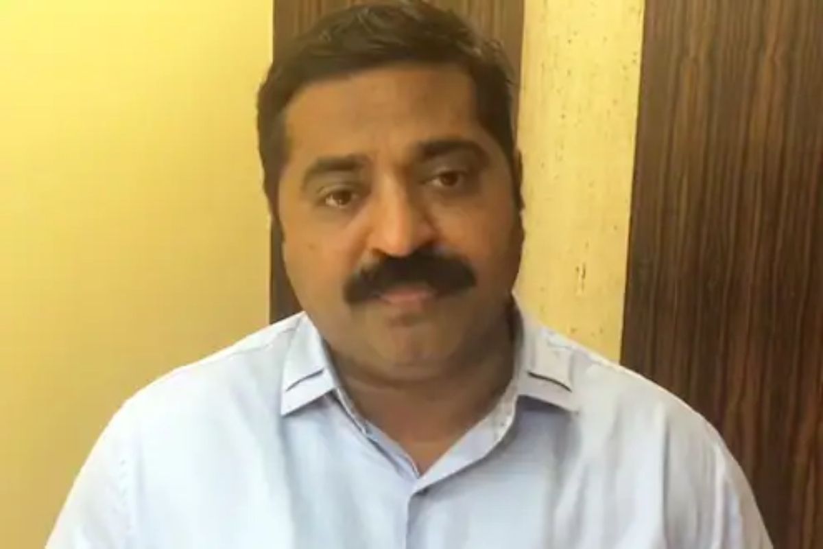 सरकारच्या नियमांचे पालन करत गोविंदांची सण साजरा व्हावा असे आम्हाला वाटते देशातली सर्वात मोठी हंडी घाटकोपरची आहे. आम्हाला निमंत्रण का नाही?