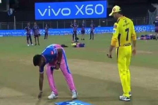 IPL 2021 : संजू सॅमसनने पुन्हा खिशात टाकलं नाणं, जाणून घ्या कारण