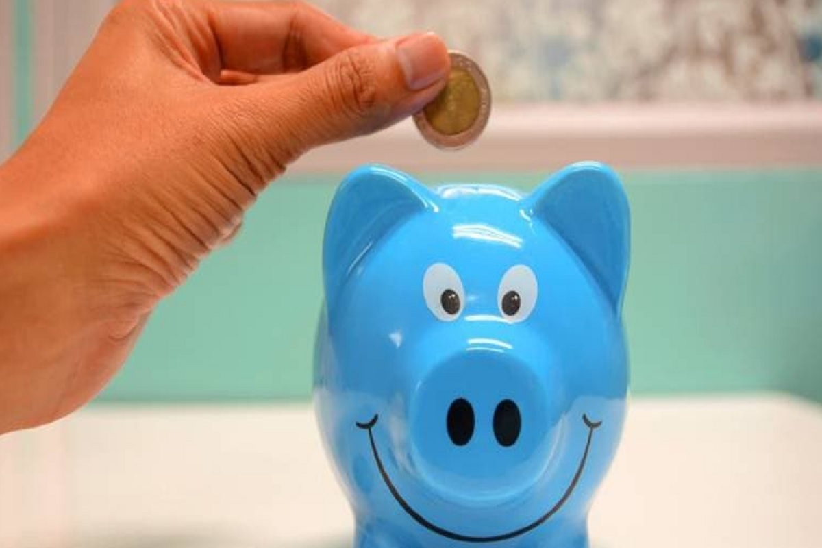 छोट्या बचतीची मोठी कमाल; 5 वर्षात लाखोंचा फंड देईल ही स्कीम, पैसाही राहील सुरक्षित