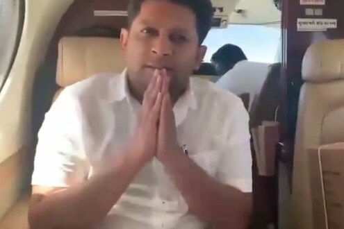 'माझ्यावर टीका होईल पण...'; सुजय विखेंनी थेट दिल्लीहून नगरला गुपचूप आणला Remdesivir चा मोठा साठा