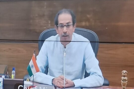 पंतप्रधानांसोबत महत्त्वाची बैठक, मुख्यमंत्र्यांनी महाराष्ट्रासाठी केल्या या 5 मोठ्या मागण्या