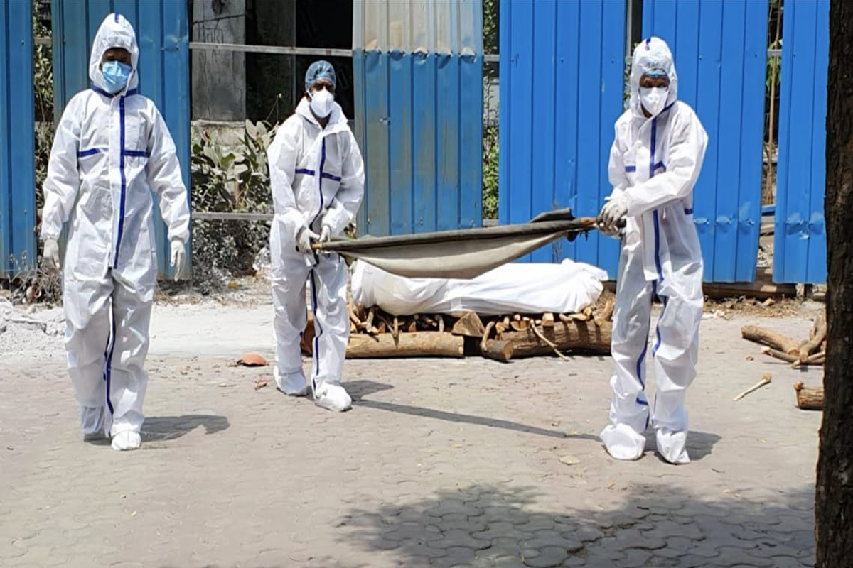 कोविड केअर सेंटरमधून पळालेल्या वृद्धाचा मृतदेह सापडला, वसई परिसरात खळबळ