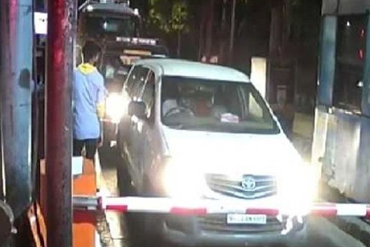 एका स्टिकरमुळे झाला पर्दाफाश, NIA ने असा उघड केला सचिन वाझेंचा कारनामा