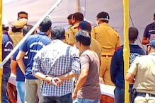 नाशकात Lockdownमध्ये पोलिसांची मिसळ पार्टी, अधिकाऱ्यांकडूनही नियमांना हरताळ नाशकात Lockdownमध्ये पोलिसांची मिसळ पार्टी, अधिकाऱ्यांकडूनही नियमांना हरताळ