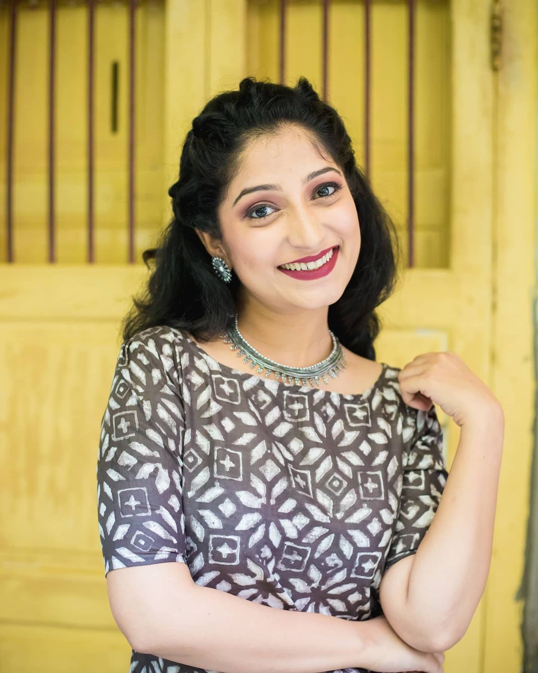 'रुंझी' फेम अभिमेत्री पल्लवी पाटीलचं लग्नं अभिनेता संग्राम समेळसोबत झालं होतं. मात्र काही काळातचं या दोघांनी घटस्फोट घेतला होता. 'रुंझी' फेम अभिमेत्री पल्लवी पाटीलचं लग्नं अभिनेता संग्राम समेळसोबत झालं होतं. मात्र काही काळातचं या दोघांनी घटस्फोट घेतला होता.