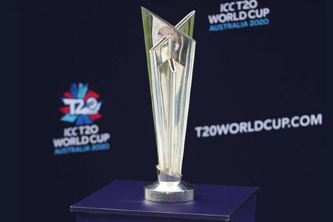 भारतात होणाऱ्या टी-20 वर्ल्ड कपच्या (T20 World Cup) आयोजनाबाबत आयसीसीच्या (ICC) आजच्या बैठकीत चर्चा करण्यात आली. या बैठकीत आयसीसीने बीसीसीआयची (BCCI) मागणी मान्य केली आहे. 