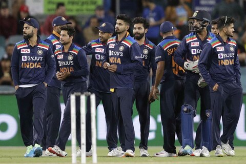 भारतीय क्रिकेट टीम जेव्हा इंग्लंडमध्ये असेल तेव्हा आणखी एक टीम इंडिया श्रीलंकेच्या (India vs Sri Lanka) दौऱ्यावर जाईल. भारतीय टीम एकाच वेळी दोन दौऱ्यांवर असण्याची ही दुसरी वेळ आहे. 